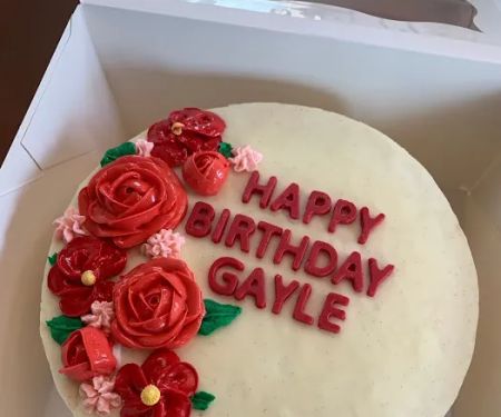 Two Petite Bakers