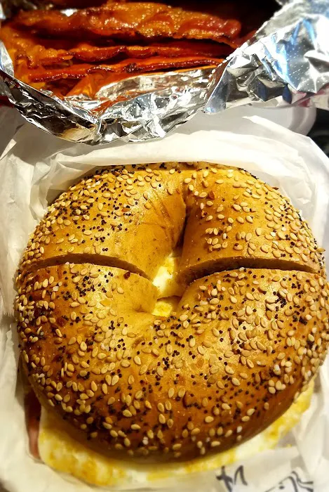 Poppyseeds Bagels Picture 7