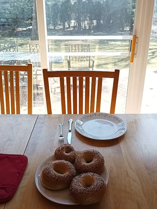 Poppyseeds Bagels Picture 6