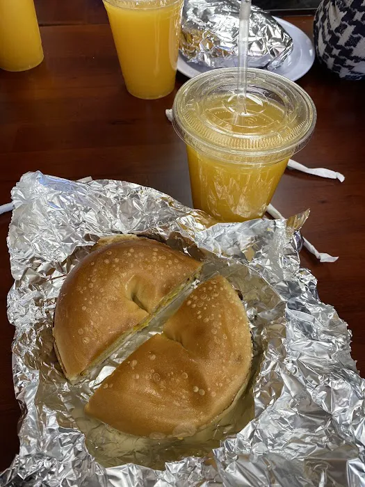 Alicia's Bakery Picture 7