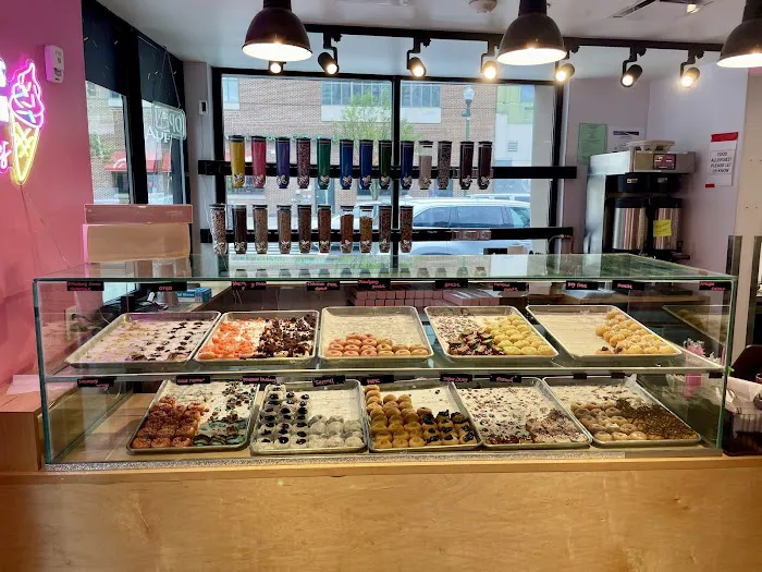 Grey's Mini Donuts Picture 4