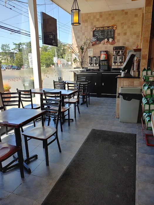 Traditional Bagel Cafe Picture 10