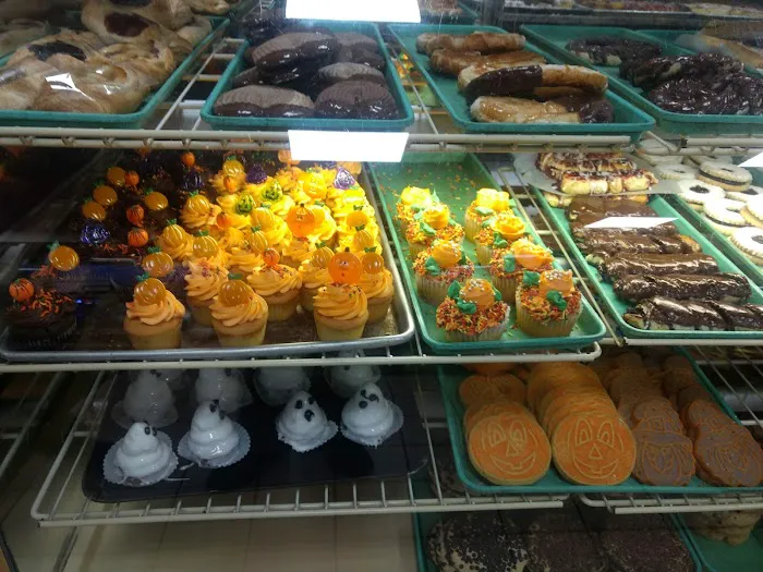 Stanley's Bakery Picture 4