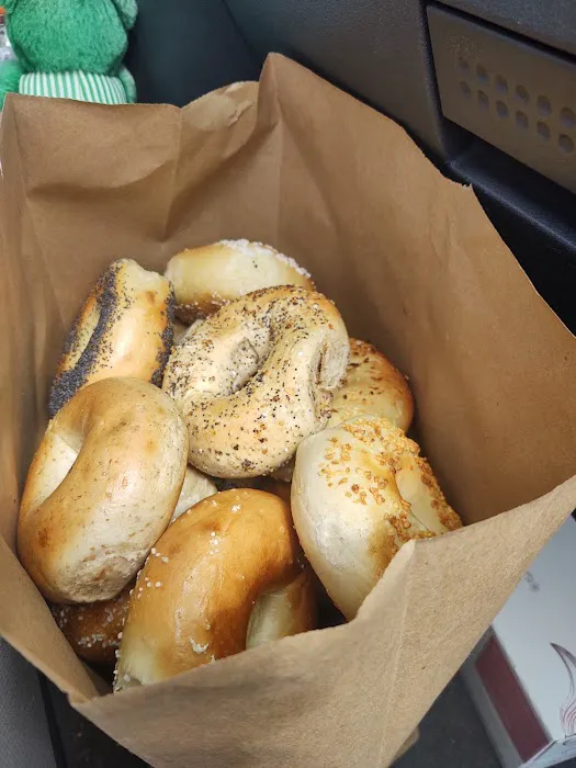 Harry’s Bagels Picture 1