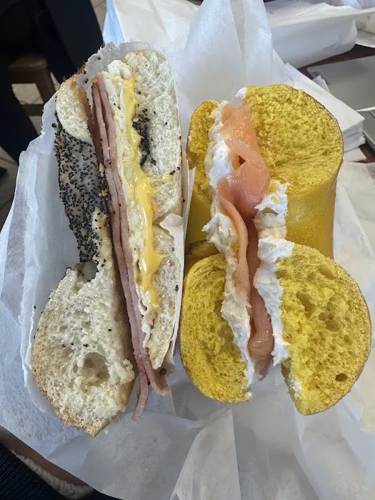 Bagels & Such Inc Picture 4