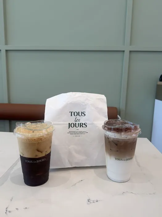 Tous Les Jours Picture 10