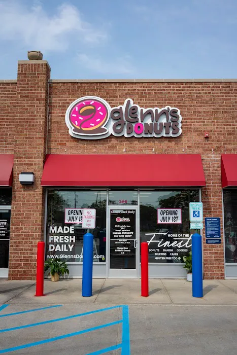 Glenn's Donuts Picture 3