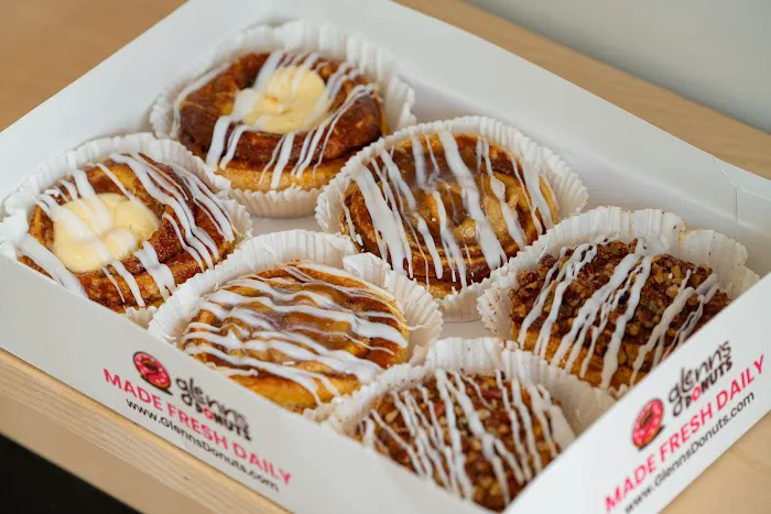 Glenn's Donuts Picture 7