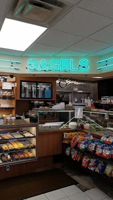 Bagel Deli Gourmet Picture 10