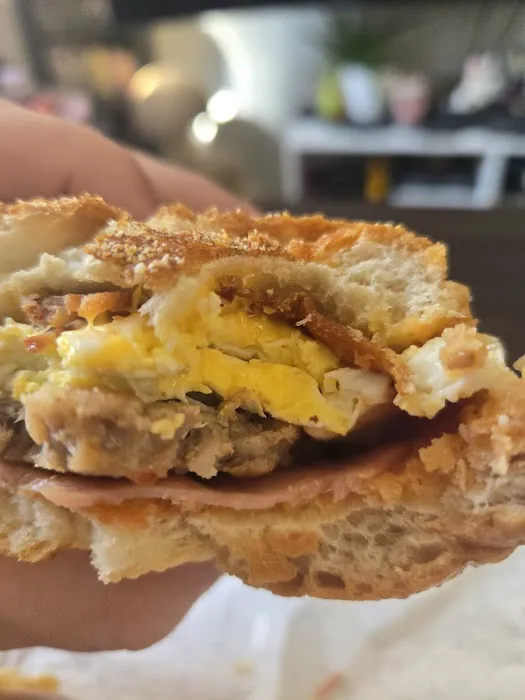 Bagelicious Cafe Picture 1
