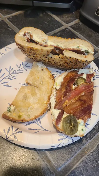 Bagelicious Cafe Picture 9