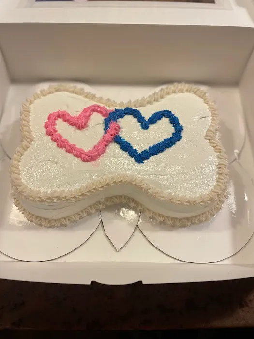 Curly Tail Cakes | Dog Bakery Picture 6