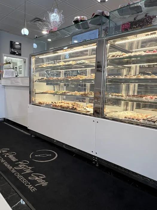 La Roma Pastry Shop Picture 10