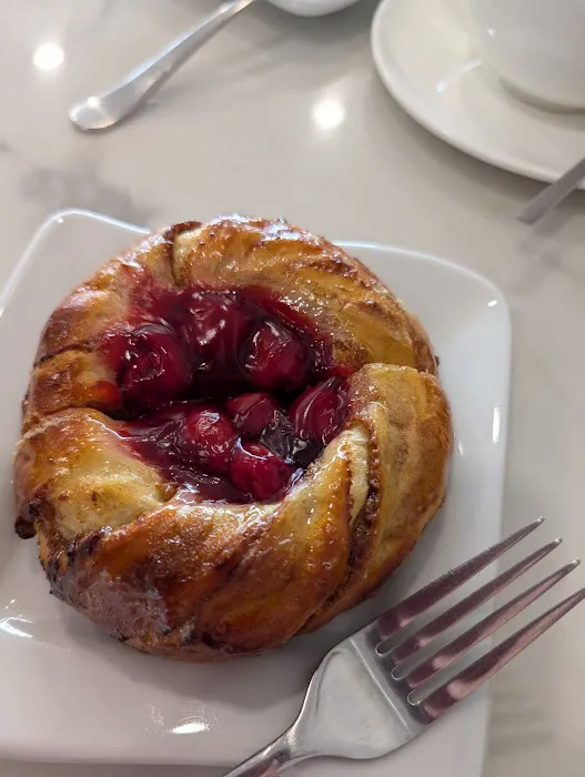 La Roma Pastry Shop Picture 9