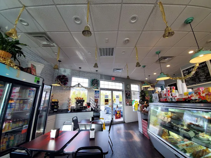 Hilltop Bagel Cafe Picture 4