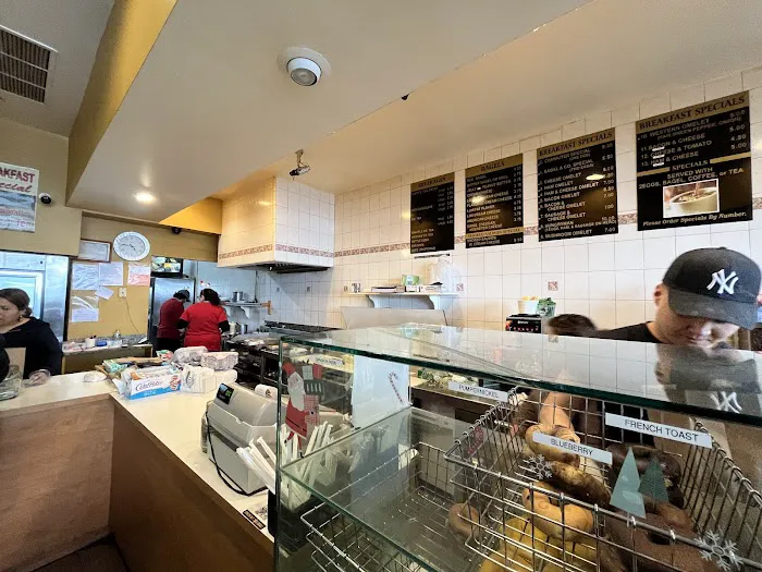 Bagels & Co Inc. Picture 3