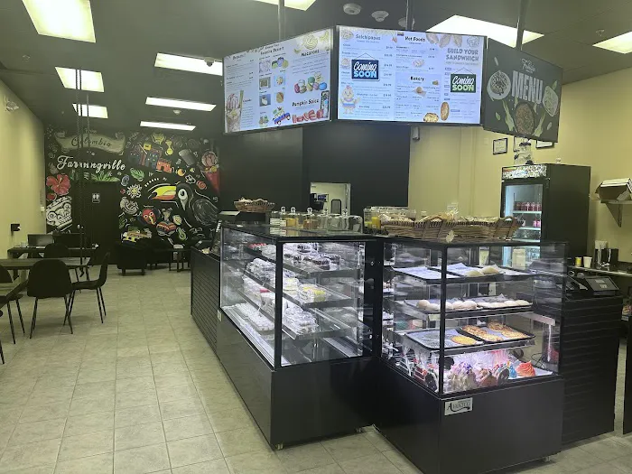 Familia Bakery Picture 3