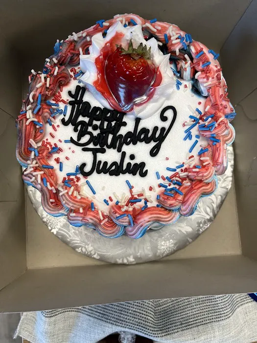 Familia Bakery Picture 9