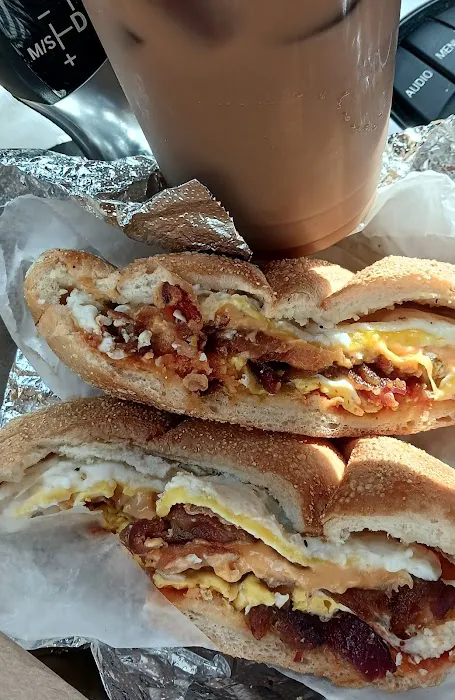Highridge Bagel Factory Picture 4