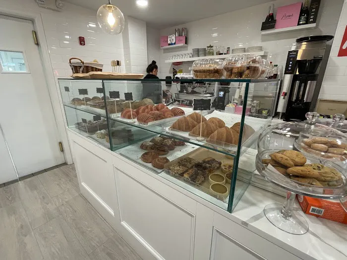 Arome Caffe & Patisserie Picture 3