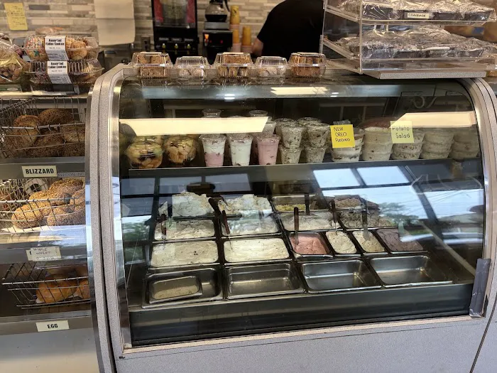 Brook Street Hot Bagels & Deli Picture 10
