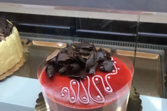 La Renaissance Patisserie Francaise