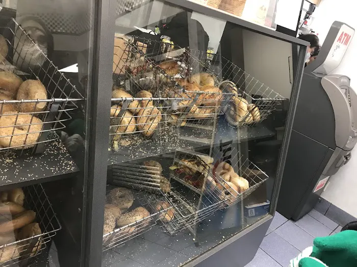 Village Square Bagels Picture 1