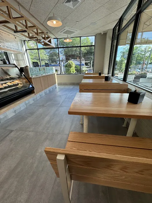 Brooklyn Bagel & Coffee Company Picture 10