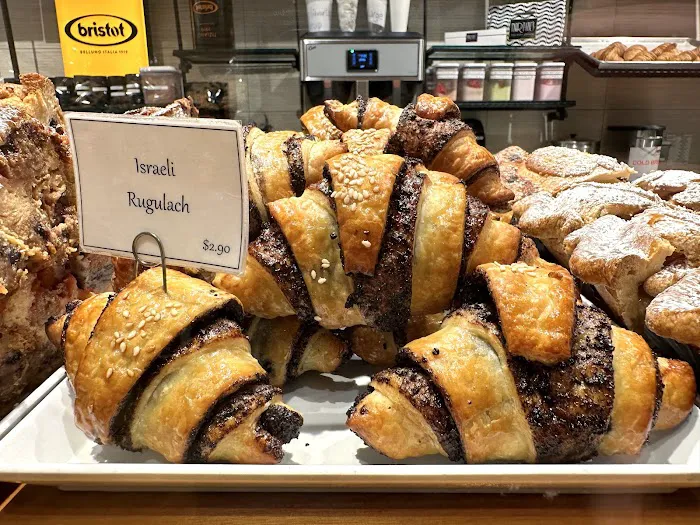 Martine's Fine Bake Shoppe Picture 5