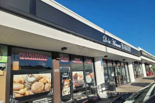 Dolci Momenti Bakery