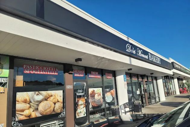 Dolci Momenti Bakery