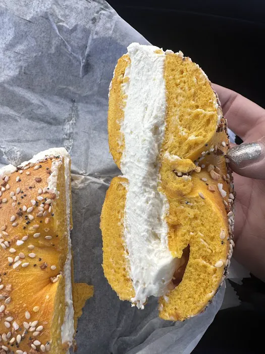 Bagel Lovers Medford Picture 6