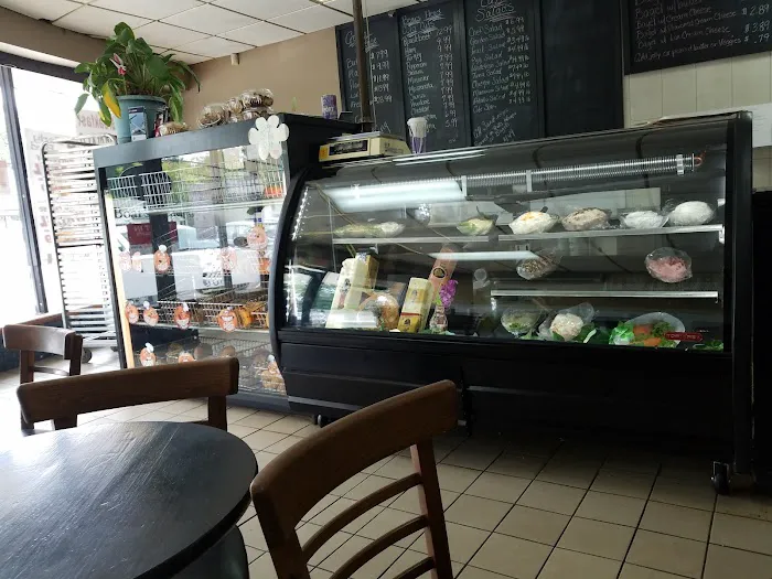 Bagel Cafe Picture 4
