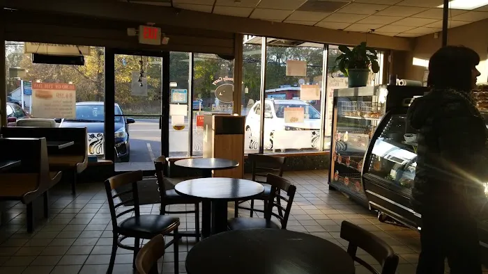 Bagel Cafe Picture 9
