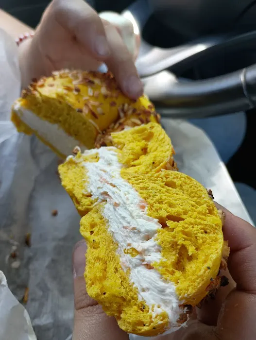 Bagel Cafe Picture 8