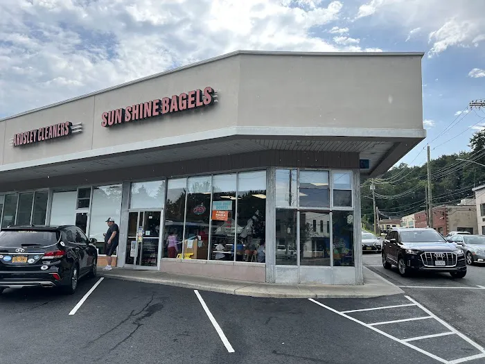 Sunshine Bagels & Doughnut Shop Picture 5