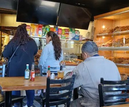 Buen Gusto Bakery