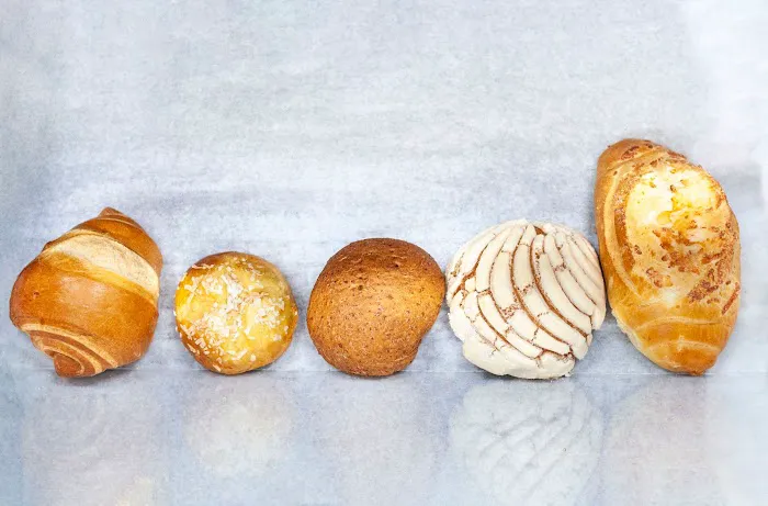 Familia Bakery Picture 1