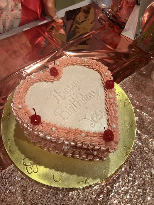 Familia Bakery Picture 4