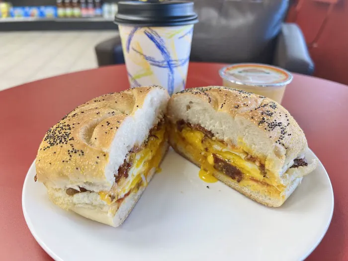 Hubba Hubba Bagels & Deli Picture 2