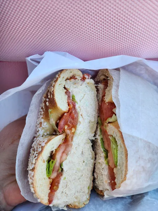 Your Bagel Cafe (Royal Shopping Center) Picture 1