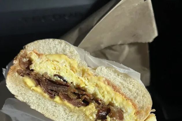 Bagel Lady Cafe
