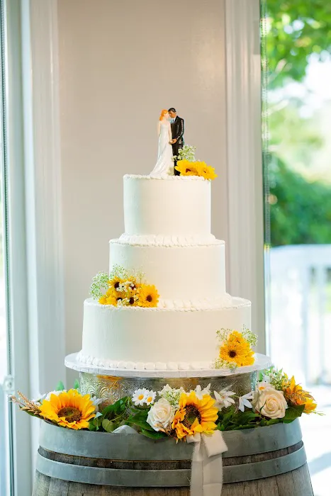 Frank & Son Bakery Picture 3