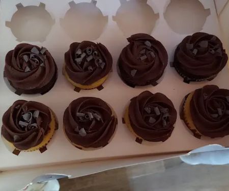 Sue's Cakes in A Cup