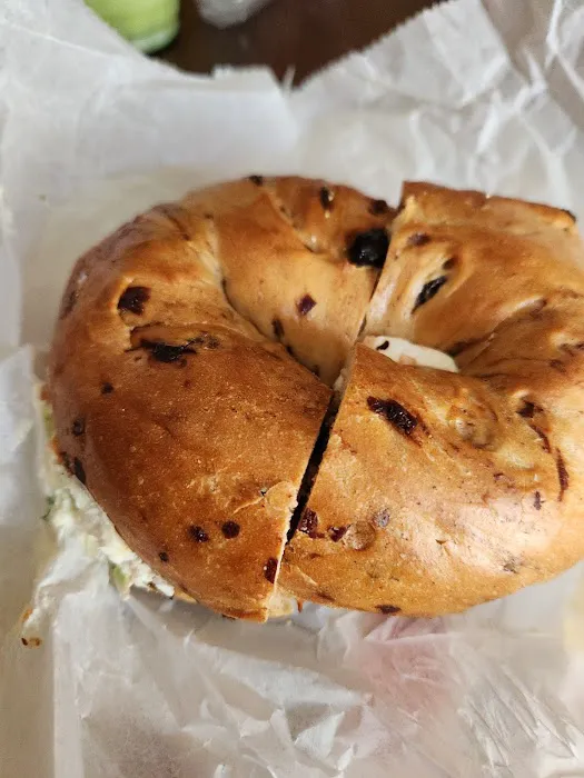 H&E Bagel Cafe Picture 8