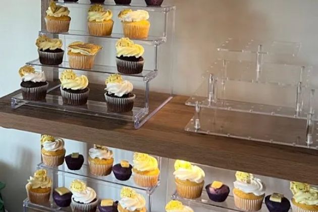 Amy’s Custom Cupcakes ( NOT A STORE FRONT)