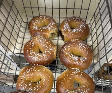 Ravaas Bagels