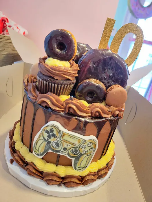 A Pinch of Sprinkles Bake Shoppe & Confectionery Studio Inc Picture 6