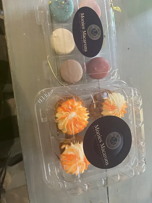 Monies Macarons Picture 4