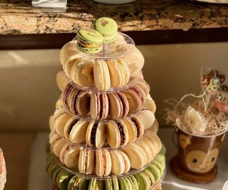 Monies Macarons